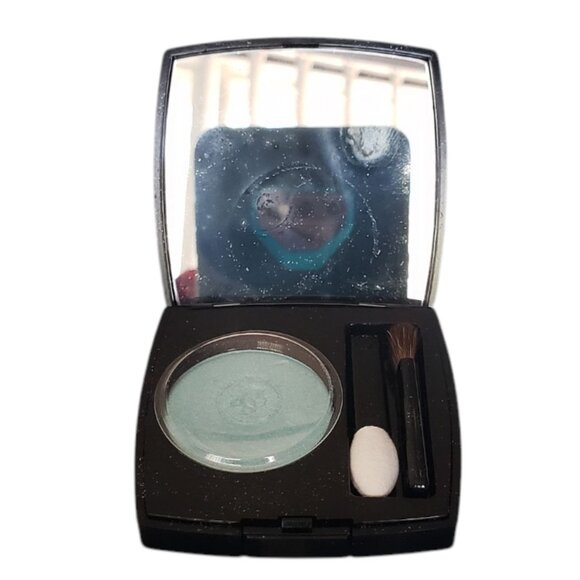 Chanel Eye Shadow Nuage Bleu Satine - Picture 4 of 4